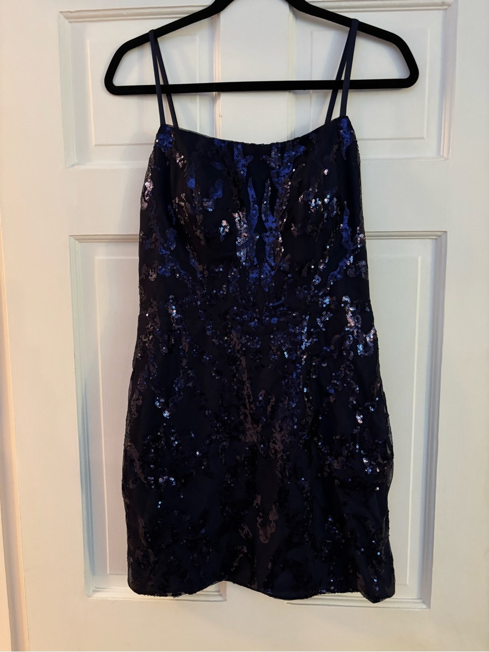 White House Black Market Navy Sequin Midi Slip Dress
Size 6